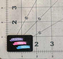 Load image into Gallery viewer, "Positive Vibes Only" Color Printed Cork Tags 5-Pack