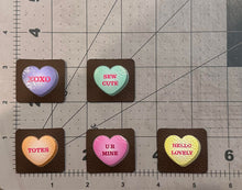 Load image into Gallery viewer, Convo Hearts Color Printed Brown Faux Leather Tag 5-Pack
